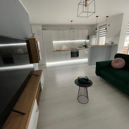 Apartament Bella Lejlighed Târgu-Mureş Eksteriør billede